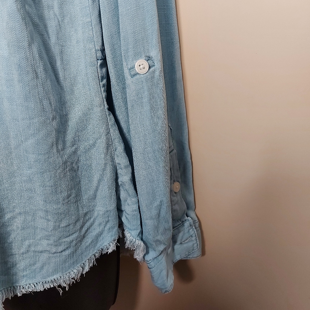 Harper raw hem button up split back shirt - Picture 2 of 5
